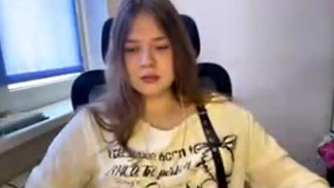 Snapshot of carolindueno chatting on March 14, 2026, 8:31 am carolindueno online show from March 14, 2026, 8:31 am