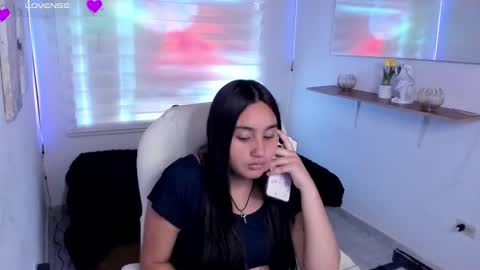 caroline_rodriguez_9 online show from February 21, 2026, 7:26 pm