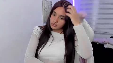 Snapshot of caroline_rodriguez_9 chatting on June 1, 2026, 7:37 pm caroline_rodriguez_9 online show from June 1, 2026, 7:37 pm