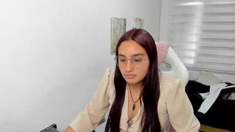 Snapshot of caroline_rodriguez_9 chatting on June 2, 2026, 6:54 pm caroline_rodriguez_9 online show from June 2, 2026, 6:54 pm
