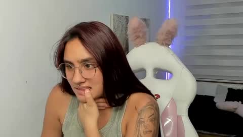 Snapshot of caroline_rodriguez_9 chatting on July 23, 2026, 1:58 am caroline_rodriguez_9 online show from July 23, 2026, 1:58 am