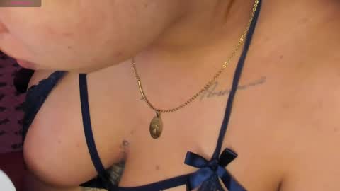 Snapshot of carolineegarcia chatting on May 20, 2026, 11:05 am CarolineeGarcia online show from May 20, 2026, 11:05 am