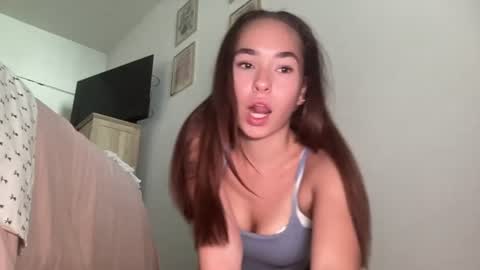 Caroline online show from July 1, 2026, 8:19 pm