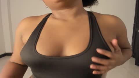 Caro online show from March 1, 2026, 9:50 pm