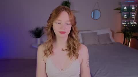 Snapshot of carolinnk chatting on September 12, 2025, 2:50 pm Caro online show from September 12, 2025, 2:50 pm