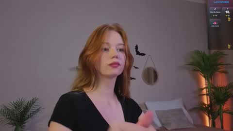 Snapshot of carolinnk chatting on November 29, 2025, 2:42 pm Caro online show from November 29, 2025, 2:42 pm