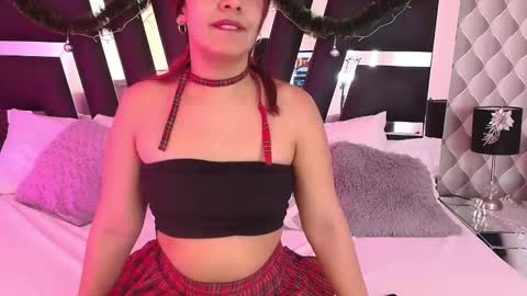 Snapshot of caroo_gomeez chatting on January 10, 2025, 12:47 pm Caro Gmez online show from January 10, 2025, 12:47 pm