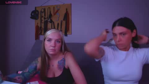 Carrie online show from November 20, 2025, 6:40 pm