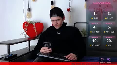 Snapshot of carter_reos chatting on February 13, 2025, 7:35 am Carter online show from February 13, 2025, 7:35 am