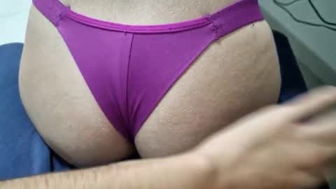 Snapshot of casaltenage chatting on December 18, 2025, 1:00 am casaltenage online show from December 18, 2025, 1:00 am