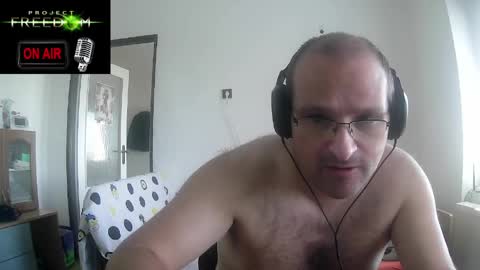 CASCADACEK online show from May 1, 2026, 12:21 pm
