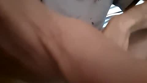 casey_dnkydck online show from May 5, 2026, 9:39 am