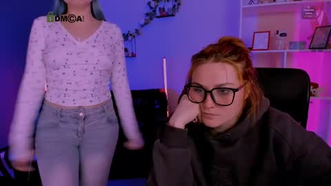 casey_meow_ online show from April 24, 2026, 9:01 am