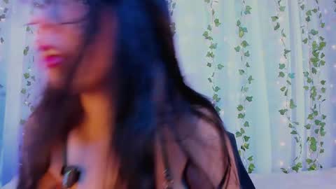 Snapshot of casey_walker chatting on May 2, 2026, 1:27 pm online show from May 2, 2026, 1:27 pm
