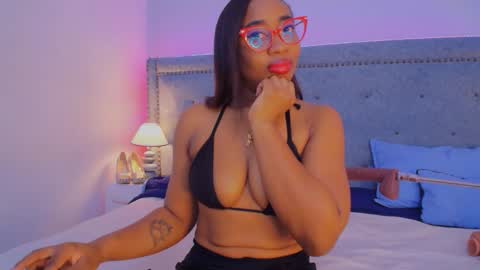 Snapshot of caseymoon chatting on June 11, 2026, 12:47 pm Casey online show from June 11, 2026, 12:47 pm