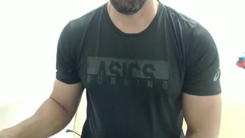 cashmastermuscle77 online show from December 15, 2025, 10:19 am