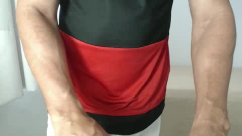 cashmastermuscle77 online show from April 25, 2026, 1:41 pm