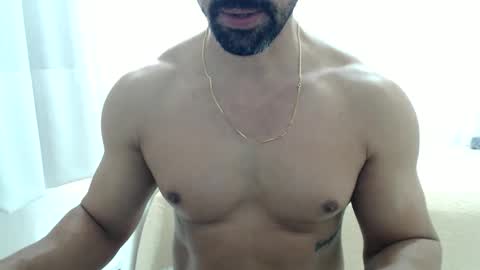 Snapshot of cashmastermuscle77 chatting on June 1, 2026, 1:02 pm cashmastermuscle77 online show from June 1, 2026, 1:02 pm