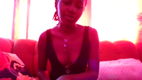 Snapshot of cashy_meal chatting on June 22, 2026, 8:00 am cashy_meal online show from June 22, 2026, 8:00 am