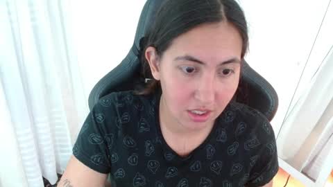 Snapshot of cassandra_ruizz chatting on April 2, 2026, 11:24 pm 573215024606 online show from April 2, 2026, 11:24 pm