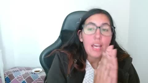 Snapshot of cassandra_ruizz chatting on July 19, 2026, 1:31 am 573215024606 online show from July 19, 2026, 1:31 am