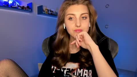 Snapshot of cassiablade1 chatting on February 21, 2025, 7:54 pm Seductress Cassia FINDOM AND SADISM NO NUDE online show from February 21, 2025, 7:54 pm