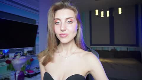 Snapshot of cassiablade1 chatting on September 14, 2025, 7:35 pm Seductress Cassia FINDOM AND SADISM NO NUDE online show from September 14, 2025, 7:35 pm