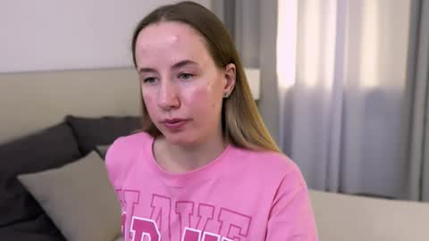 Cassie online show from October 13, 2025, 8:53 pm