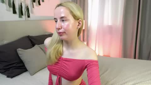Snapshot of cassie_kelman chatting on July 3, 2026, 9:10 pm Cassie online show from July 3, 2026, 9:10 pm