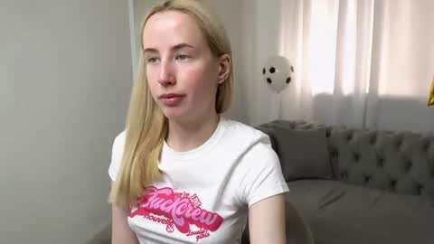 Snapshot of cassie_kelman chatting on July 7, 2026, 9:19 pm Cassie online show from July 7, 2026, 9:19 pm