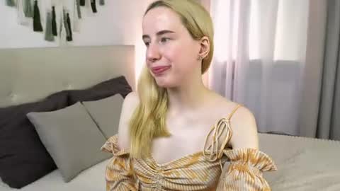 Snapshot of cassie_kelman chatting on July 31, 2026, 9:14 pm Cassie online show from July 31, 2026, 9:14 pm