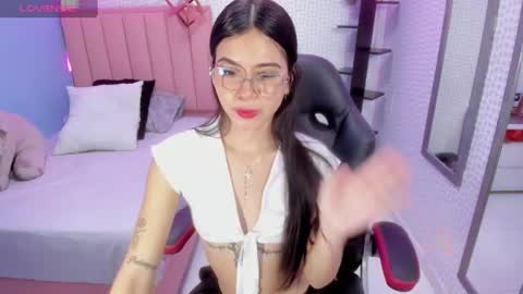 cassiehoward14 online show from January 9, 2025, 3:15 am