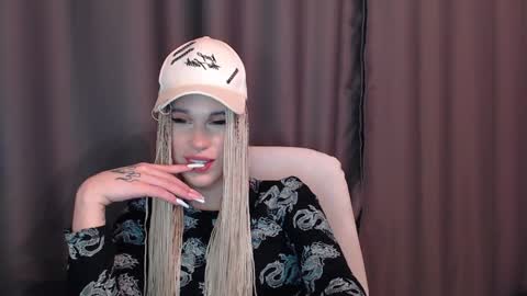 Cassie online show from December 9, 2024, 7:39 pm