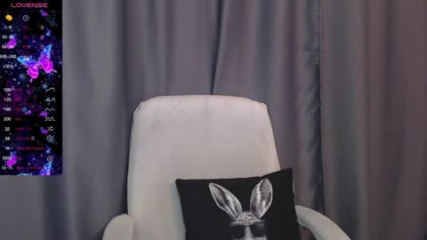 Cassie online show from December 30, 2024, 4:08 pm