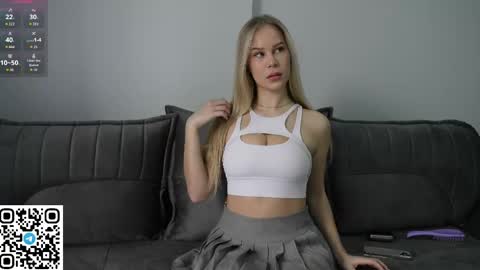 Snapshot of cassiemur_ chatting on May 12, 2026, 7:38 am Cassie online show from May 12, 2026, 7:38 am