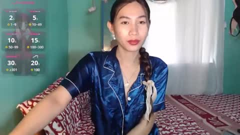 Snapshot of cassydeluxe chatting on January 8, 2025, 3:19 am Cassy online show from January 8, 2025, 3:19 am