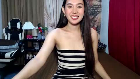 Snapshot of cassydeluxe chatting on January 15, 2026, 2:05 am Cassy online show from January 15, 2026, 2:05 am