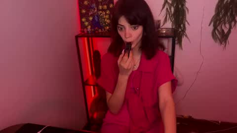 Snapshot of cassyvixen chatting on March 18, 2026, 4:54 pm Cassy online show from March 18, 2026, 4:54 pm