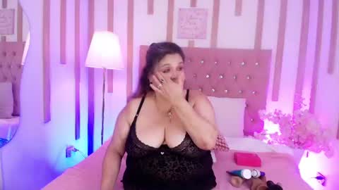 Snapshot of cat_wild chatting on July 9, 2026, 8:57 pm Marce online show from July 9, 2026, 8:57 pm