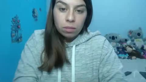 Snapshot of cata_09 chatting on January 28, 2025, 11:39 pm cata online show from January 28, 2025, 11:39 pm