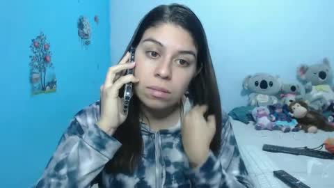 Snapshot of cata_09 chatting on February 22, 2025, 3:58 pm cata online show from February 22, 2025, 3:58 pm