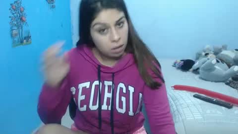 Snapshot of cata_09 chatting on February 25, 2025, 11:44 pm cata online show from February 25, 2025, 11:44 pm