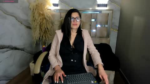 cata black online show from April 24, 2026, 5:15 pm