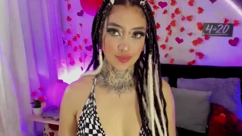 Snapshot of cata_greenn chatting on February 17, 2025, 9:19 pm Cata green model independient online show from February 17, 2025, 9:19 pm