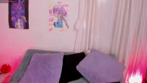 Cata green model independient online show from March 12, 2026, 7:42 pm