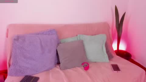 Snapshot of cata_greenn chatting on June 3, 2026, 7:30 pm Cata green model independient online show from June 3, 2026, 7:30 pm
