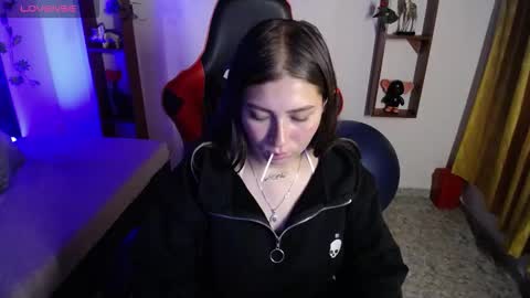 cata_lover1 online show from October 2, 2025, 5:31 pm