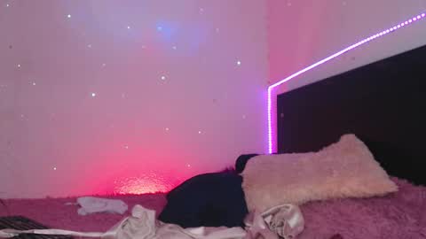 Snapshot of cata_robets chatting on March 5, 2026, 1:01 am cata online show from March 5, 2026, 1:01 am