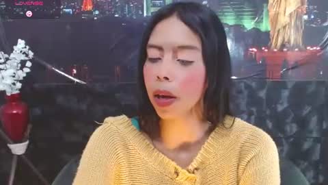 Queen Catalella online show from June 12, 2026, 4:22 am