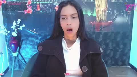 Queen Catalella online show from July 16, 2026, 3:45 am